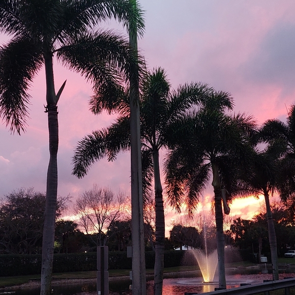 Meet your Posher, Kapturek - Picture 2 of 4